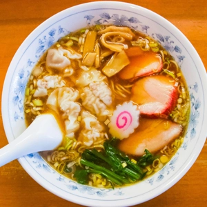 spicy dumpling ramen bowl